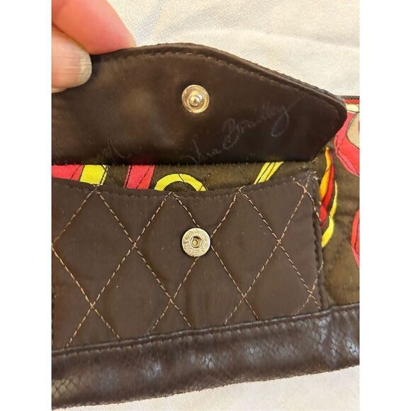 Vera Bradley Brown quilted wristlet 8x4.5" - Picture 4 of 4